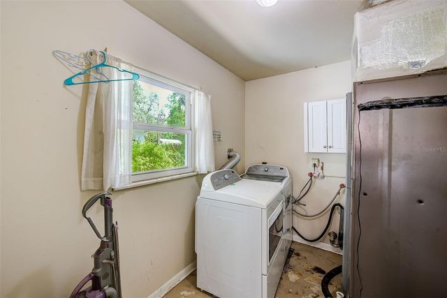 303 SAINT AUGUSTINE AVENUE, Temple Terrace, FL 33617