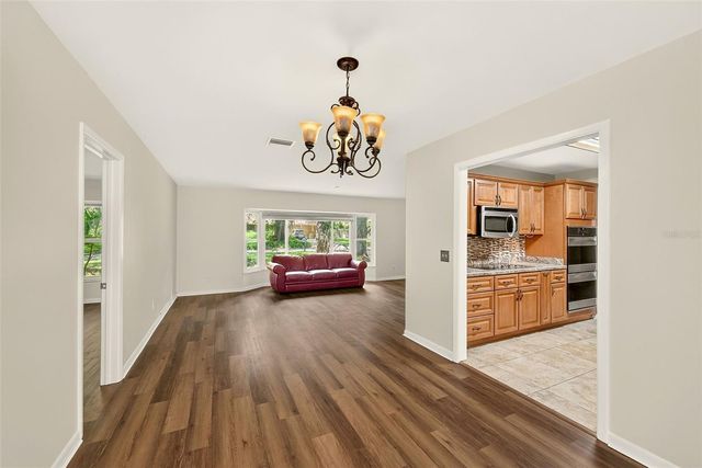 303 SAINT AUGUSTINE AVENUE, Temple Terrace, FL 33617