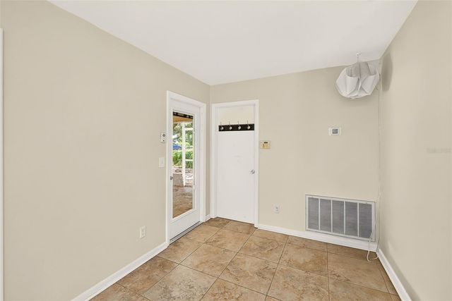 303 SAINT AUGUSTINE AVENUE, Temple Terrace, FL 33617