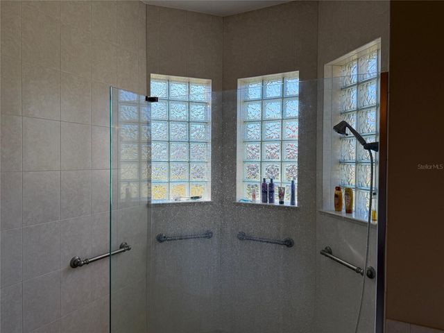 31 WOODHOLLOW LANE, Palm Coast, FL 32164