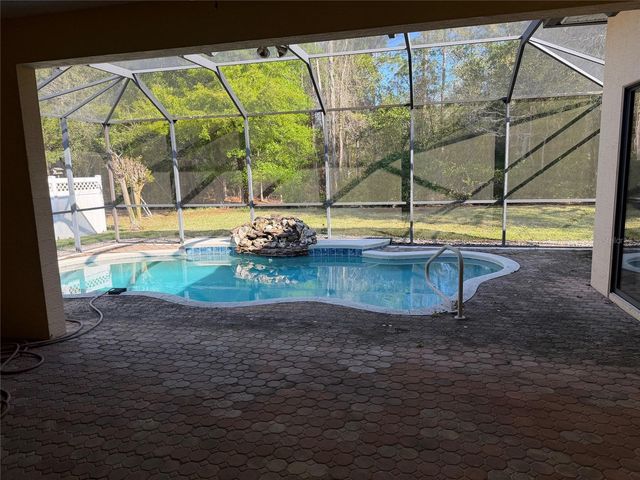 31 WOODHOLLOW LANE, Palm Coast, FL 32164