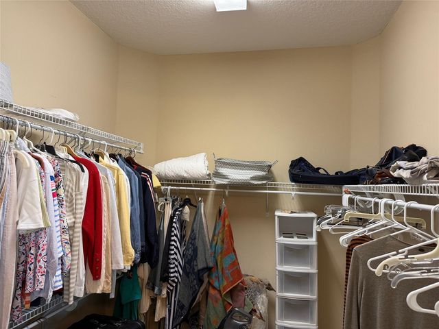 31 WOODHOLLOW LANE, Palm Coast, FL 32164