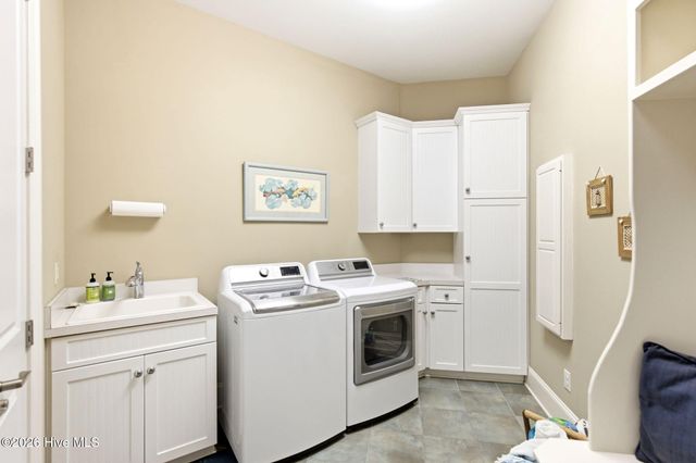 3902 Fairhaven Drive, Southport, NC 28461