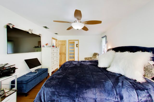 1434 Us-421, Michigan City, IN 46360