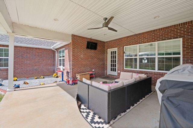 111 Fern Drive, Somerset, KY 42501