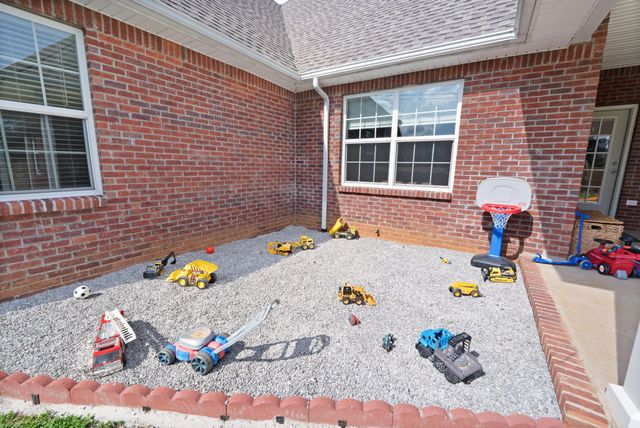 111 Fern Drive, Somerset, KY 42501