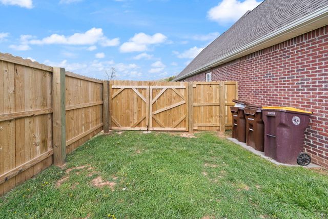 111 Fern Drive, Somerset, KY 42501