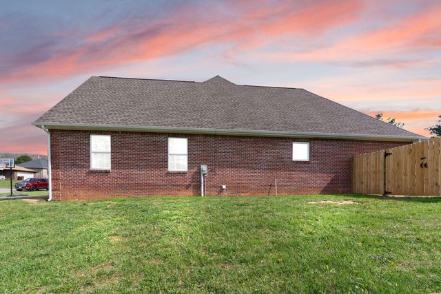 111 Fern Drive, Somerset, KY 42501