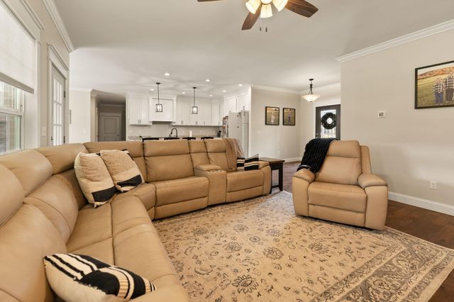 111 Fern Drive, Somerset, KY 42501