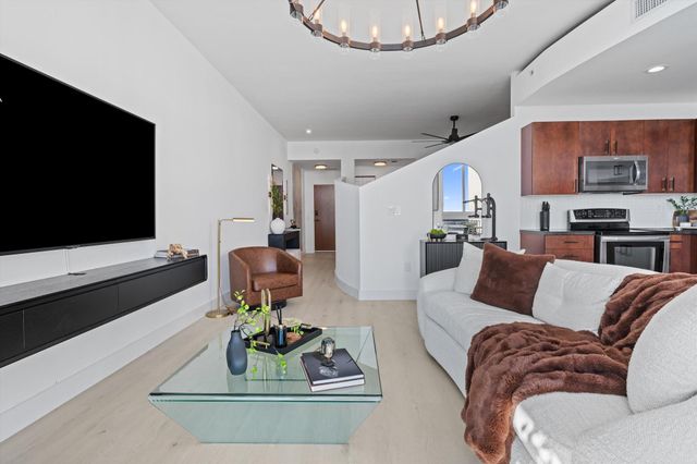 300 S Australian Avenue 1116, West Palm Beach, FL 33401