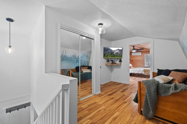 22785 W Ellmaro, Long Barn, CA 95335