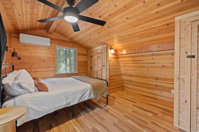 22785 W Ellmaro, Long Barn, CA 95335