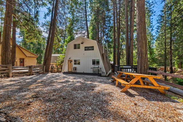 22785 W Ellmaro, Long Barn, CA 95335