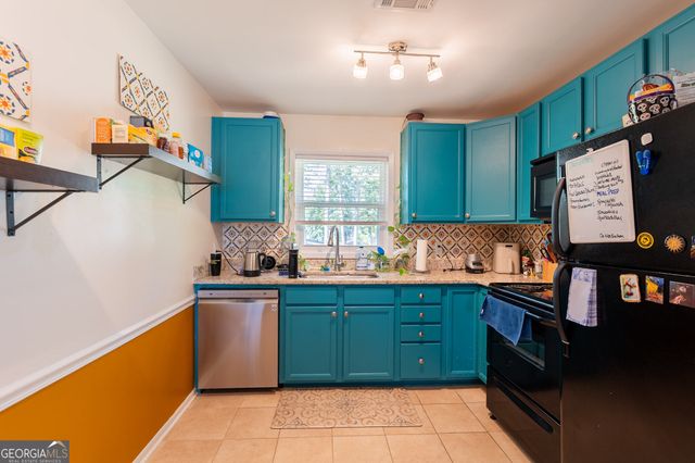 2890 Sherwood Road SE, Smyrna, GA 30082