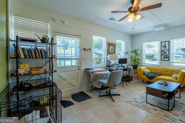 2890 Sherwood Road SE, Smyrna, GA 30082