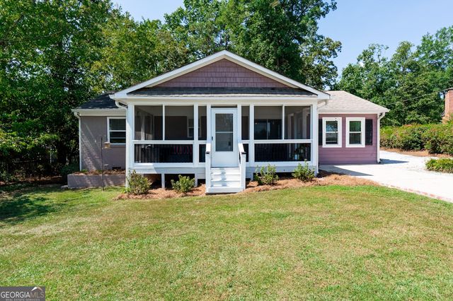 2890 Sherwood Road SE, Smyrna, GA 30082