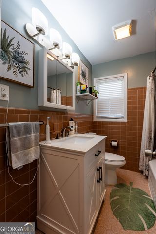 2890 Sherwood Road SE, Smyrna, GA 30082