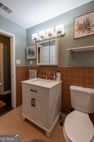 2890 Sherwood Road SE, Smyrna, GA 30082