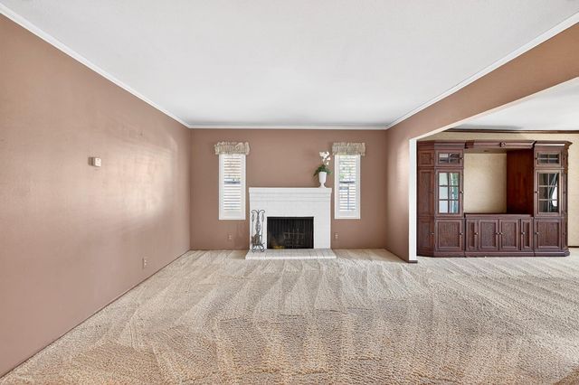 5528 Kermit Ln, Stockton, CA 95207