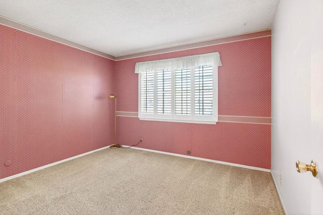 5528 Kermit Ln, Stockton, CA 95207