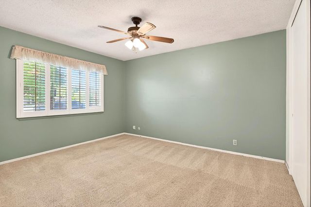 5528 Kermit Ln, Stockton, CA 95207