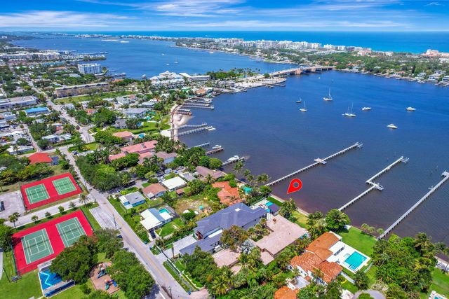 416 S Lake Drive, Lantana, FL 33462