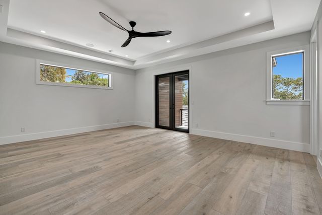 416 S Lake Drive, Lantana, FL 33462