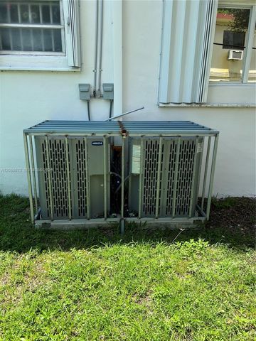 5517 NW 1st Place, Miami, FL 33127