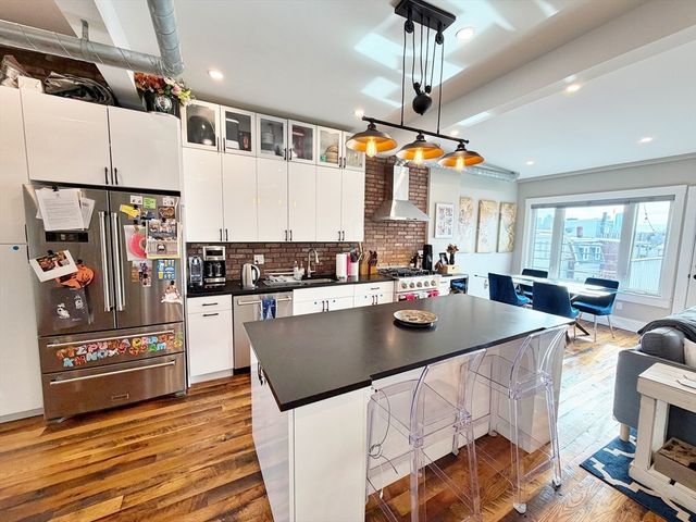 63 Marion St 2, Boston, MA 02128