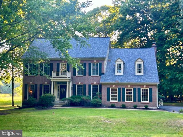 2326 PATUXENT RIVER RD, Gambrills, MD 21054