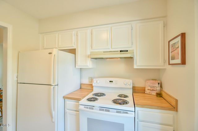 121 Weathersfield Drive, Durham, NC 27713