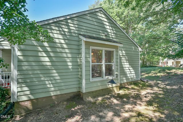 121 Weathersfield Drive, Durham, NC 27713