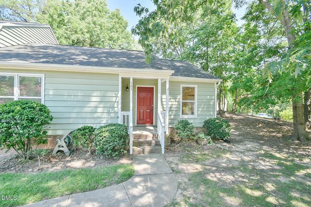121 Weathersfield Drive, Durham, NC 27713