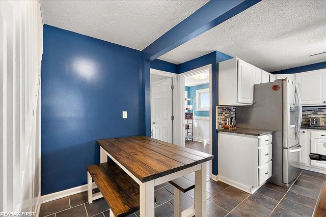 22110 Rosedale Street, Saint Clair Shores, MI 48080