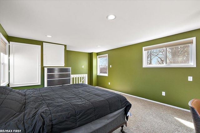 22110 Rosedale Street, Saint Clair Shores, MI 48080