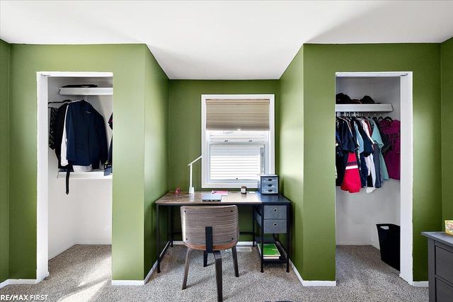 22110 Rosedale Street, Saint Clair Shores, MI 48080