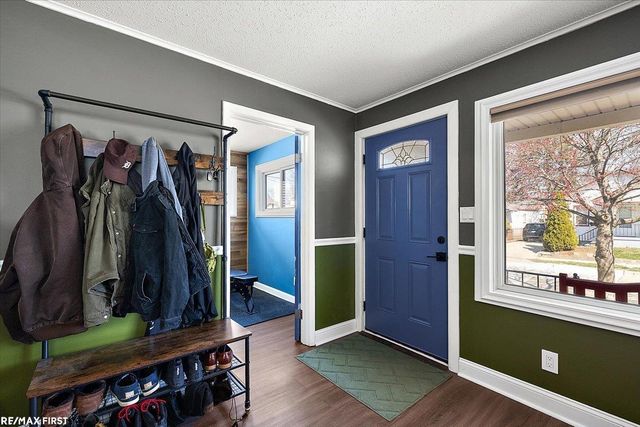 22110 Rosedale Street, Saint Clair Shores, MI 48080