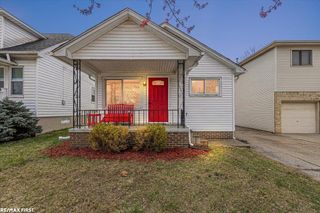 22110 Rosedale Street, Saint Clair Shores, MI 48080
