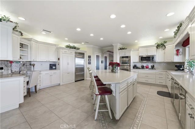 40250 Maestro, Palmdale, CA 93551