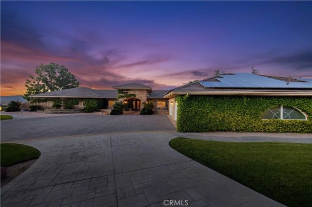 40250 Maestro, Palmdale, CA 93551