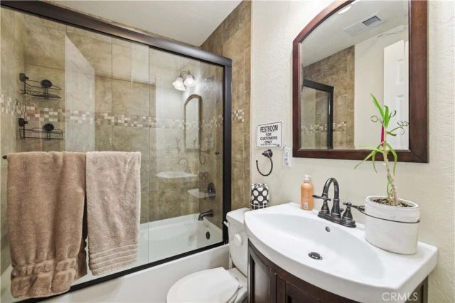 40250 Maestro, Palmdale, CA 93551