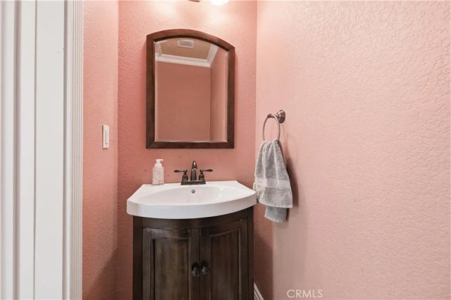 40250 Maestro, Palmdale, CA 93551
