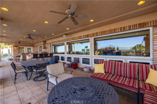 40250 Maestro, Palmdale, CA 93551