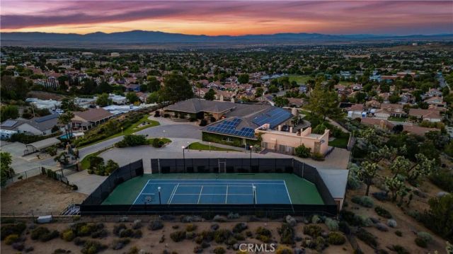 40250 Maestro, Palmdale, CA 93551
