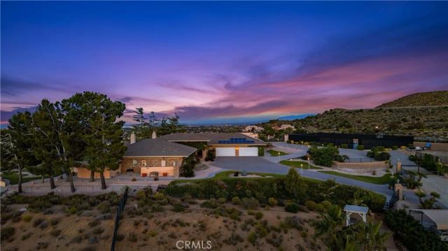 40250 Maestro, Palmdale, CA 93551