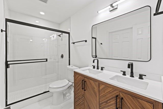 6000 Cool Springs Drive, Arlington, TX 76001