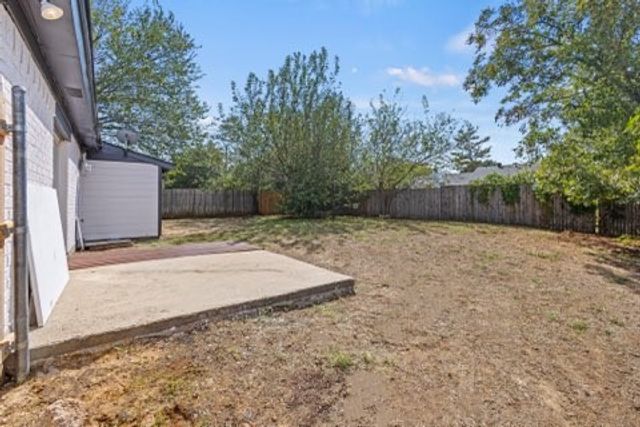 6000 Cool Springs Drive, Arlington, TX 76001