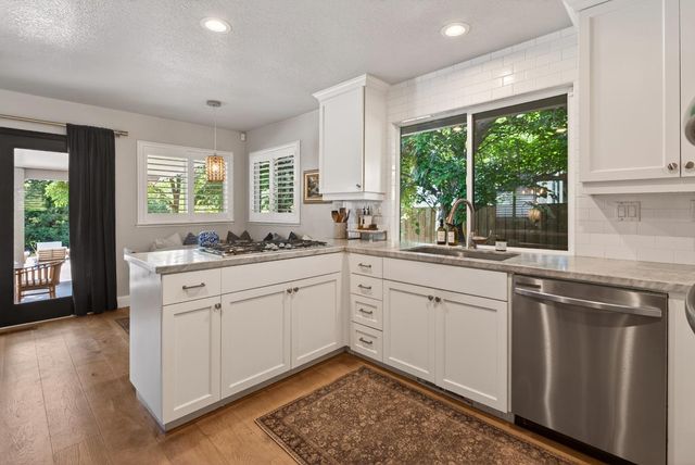 682 platt Cir, El Dorado Hills, CA 95762