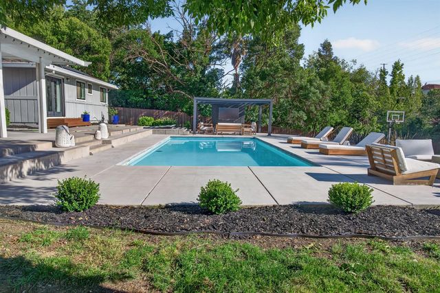 682 platt Cir, El Dorado Hills, CA 95762