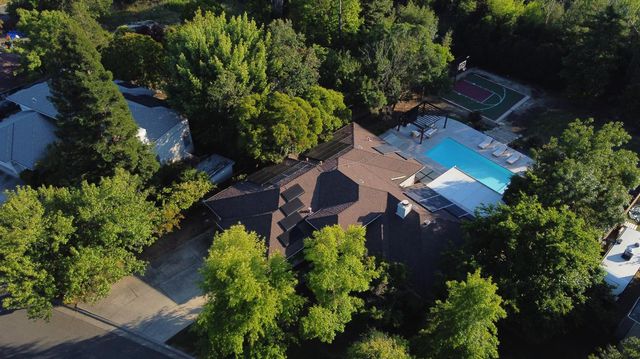 682 platt Cir, El Dorado Hills, CA 95762